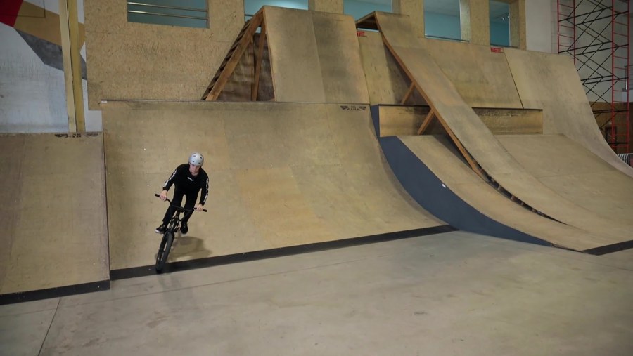 Скейт парк Сосновый Бор