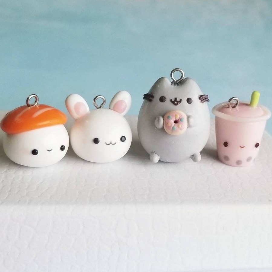 Подвески на стену для декора