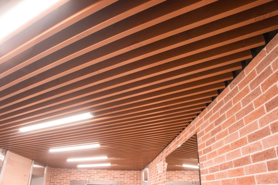 Реечный кубообразный потолок в50н100р130