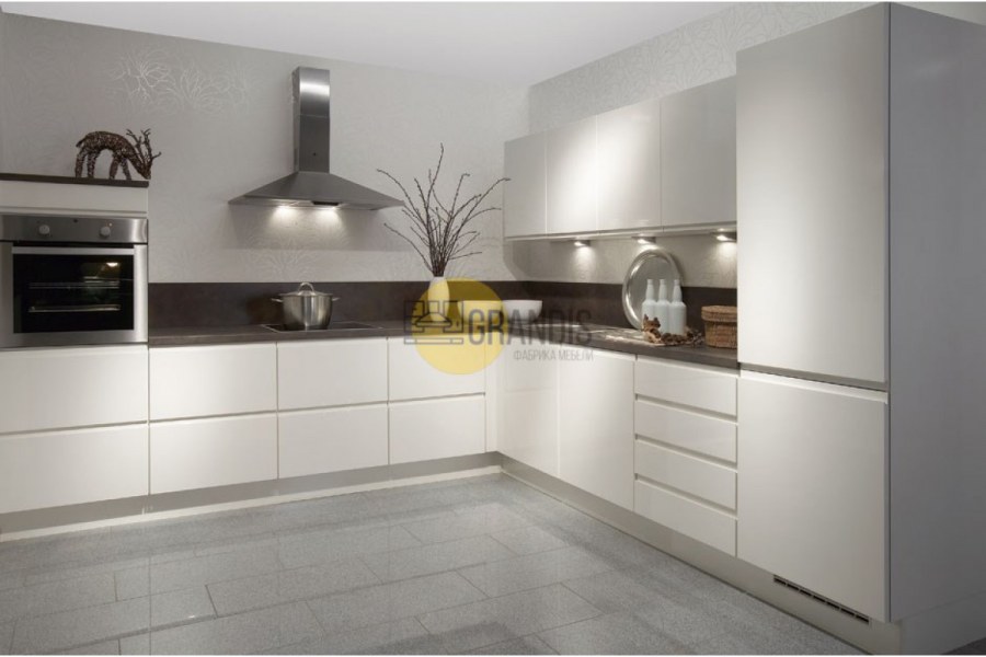 Кухни Модерн интегрированная ручка