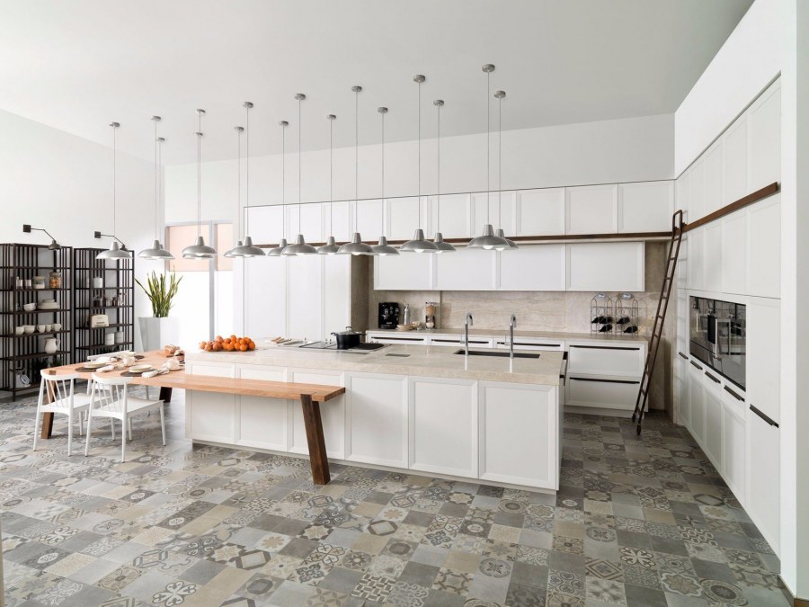 Напольная плитка в интерьере кухни Модерн