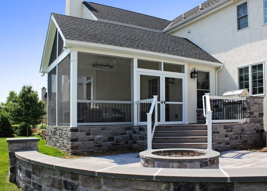 Онтарио (Калифорния) крыльцо