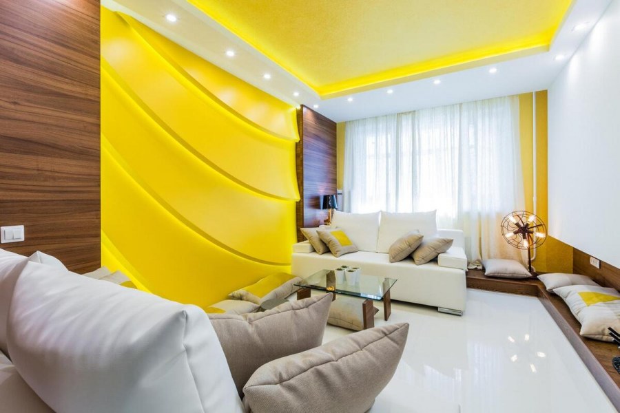 Желтый цвет в интерьере
