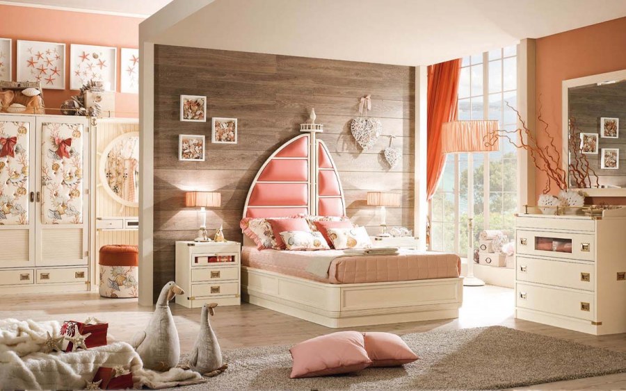 Детская комната для девочки