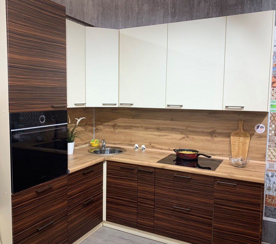 Кухня Ницца зебрано