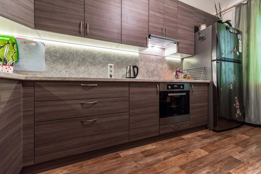 Фасад кухни дуб трюфель Эггер