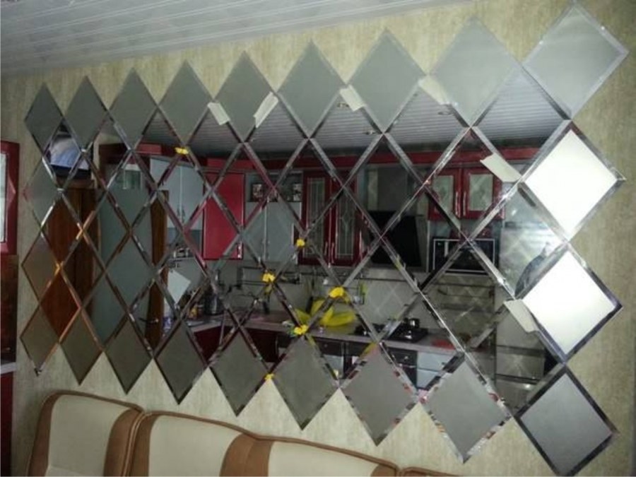 Декоративное зеркальное панно