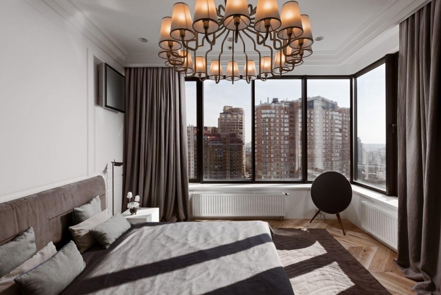 Спальня с угловым панорамным окном