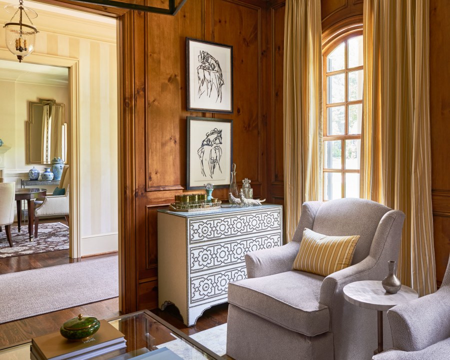 Фасад в стиле Ампир