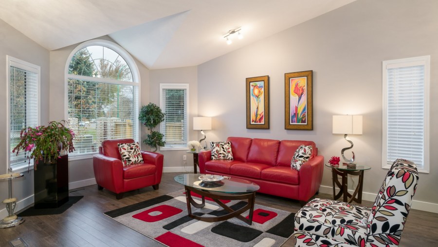 Кресло гостиная