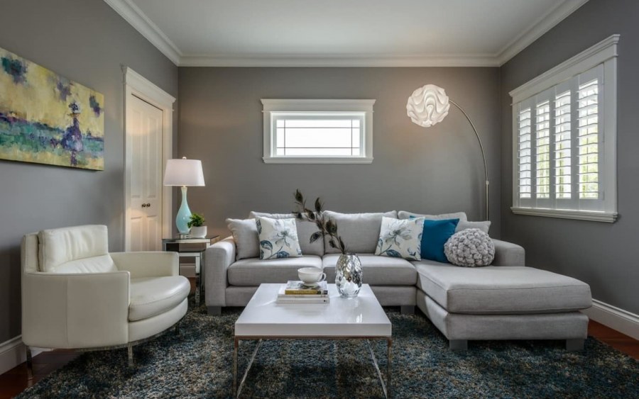 Интерьер в нейтральных тонах