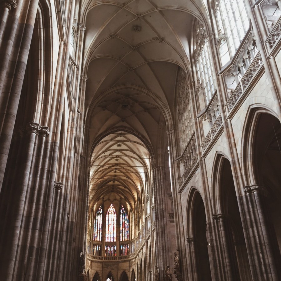 Амьенский собор стрельчатая арка