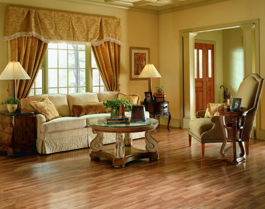 Линолеум для гостиной в классическом стиле
