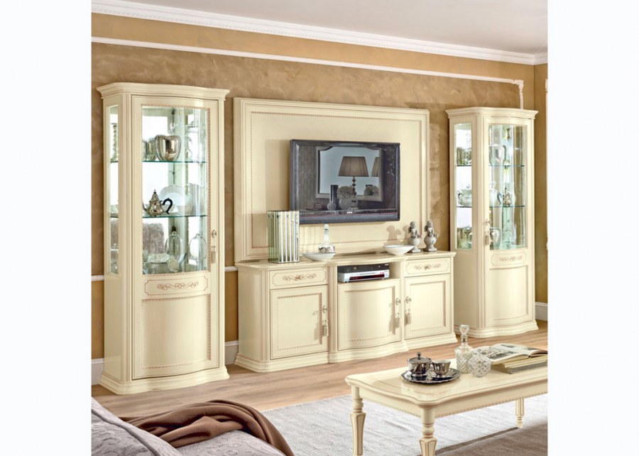 Гостиная Торриани аворио Италия