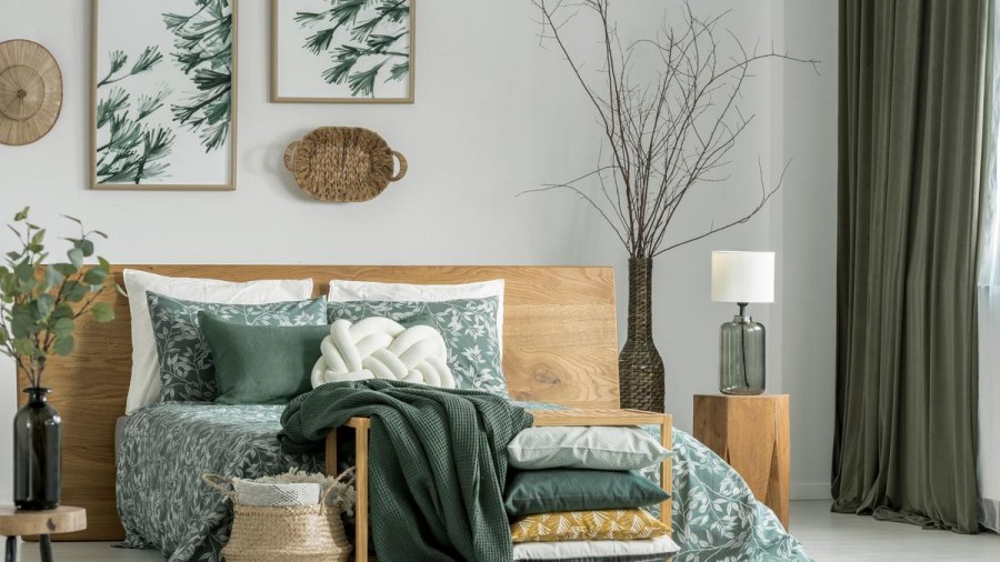 Альня в оливковым тонах