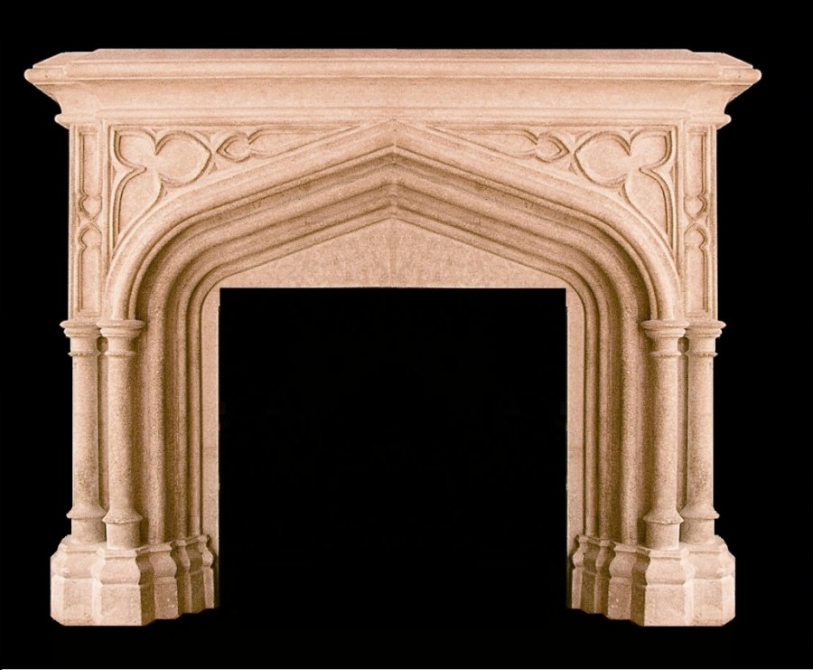 Камин в готическом стиле