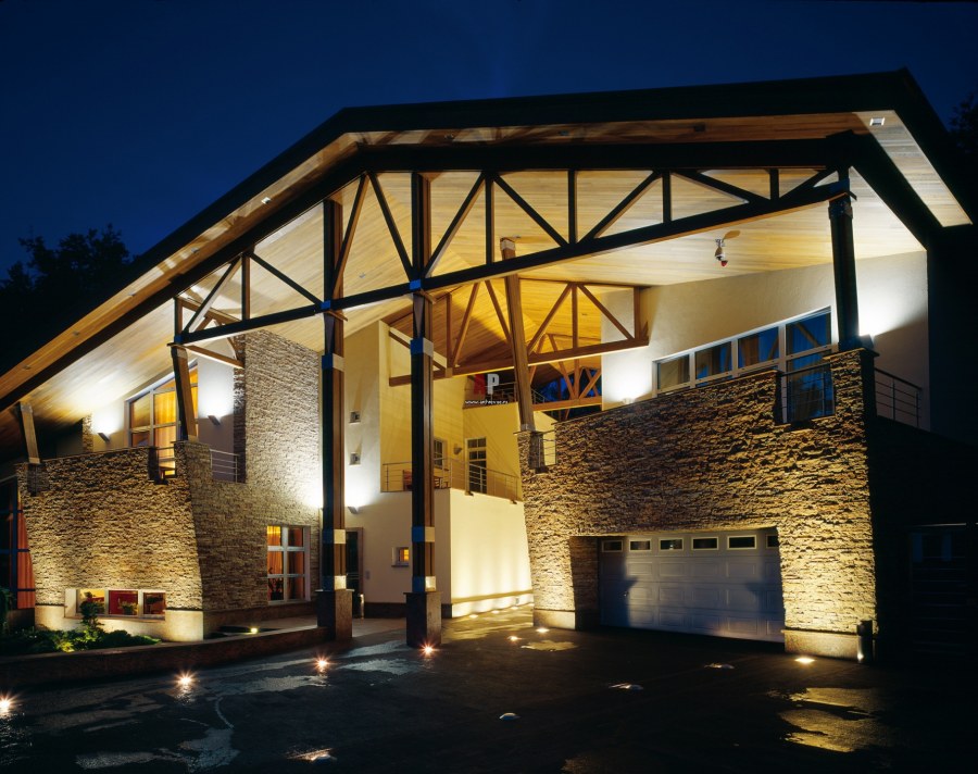 Фасадная подсветка