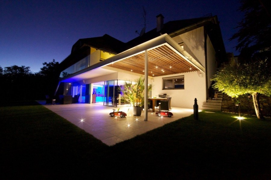 Наружное освещение частного дома