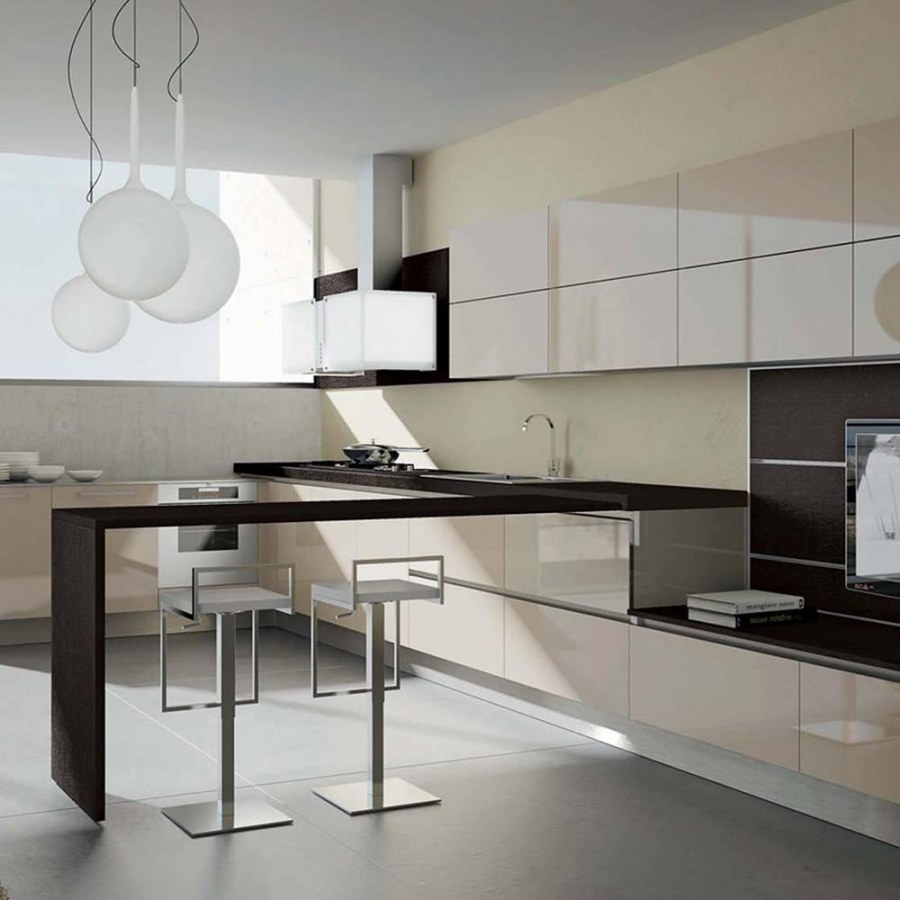 Кухонный гарнитур переходящий в гостиную