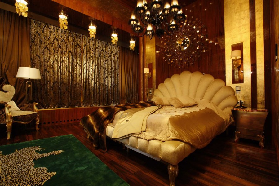 Дворцовый стиль в интерьере