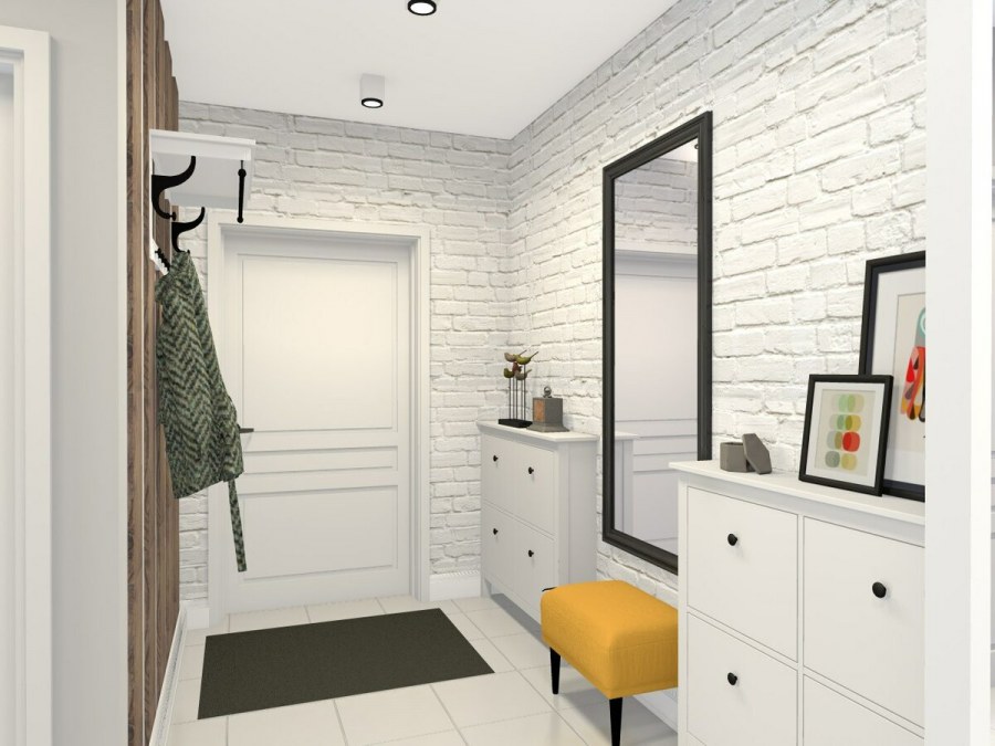 Маленькая прихожая в светлых тонах