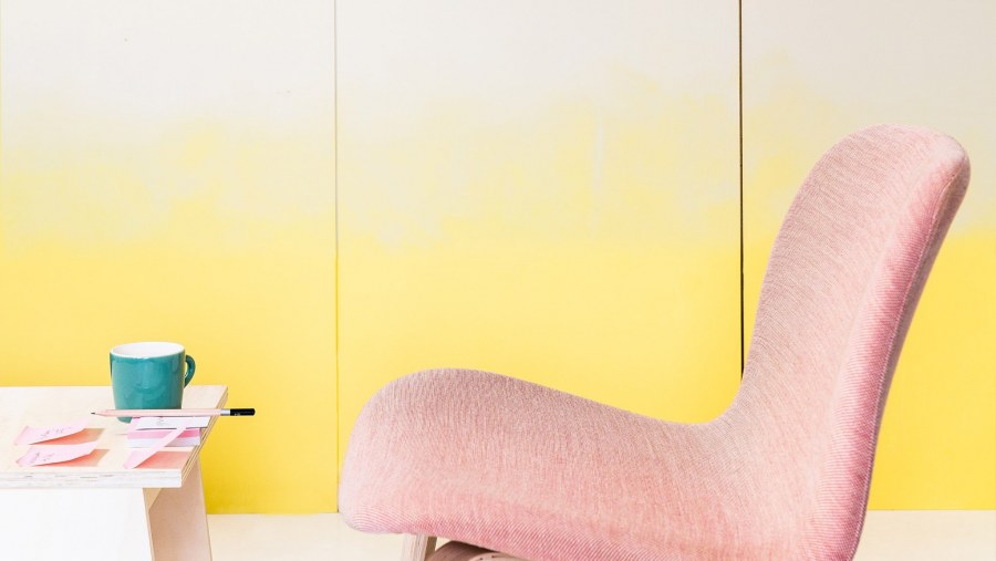 Покраска стен омбре валиком