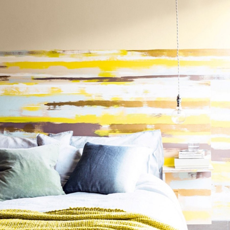 Желтый градиент стена