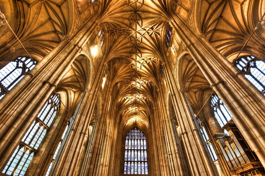 Готический собор в Кентербери