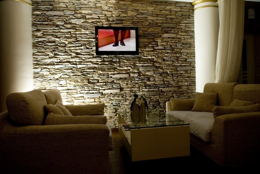 Отделочный камень в интерьере
