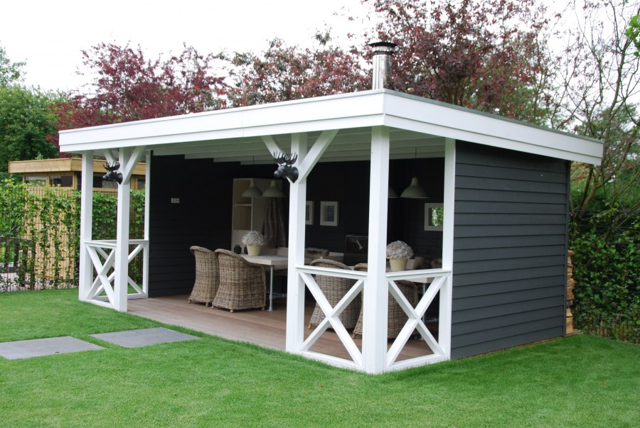 Беседка с односкатной крышей