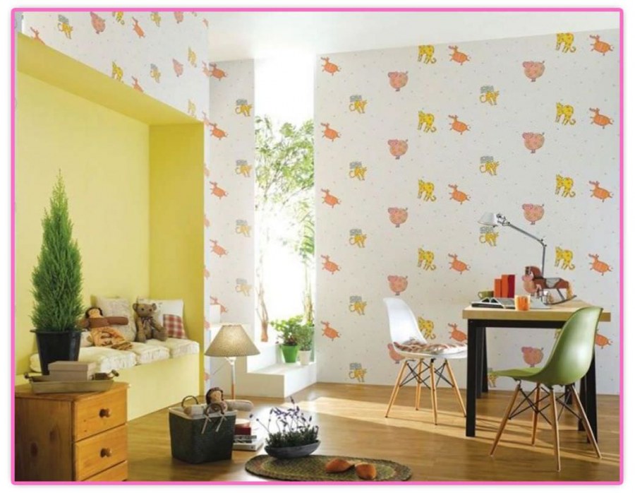 Два вида обоев в детской
