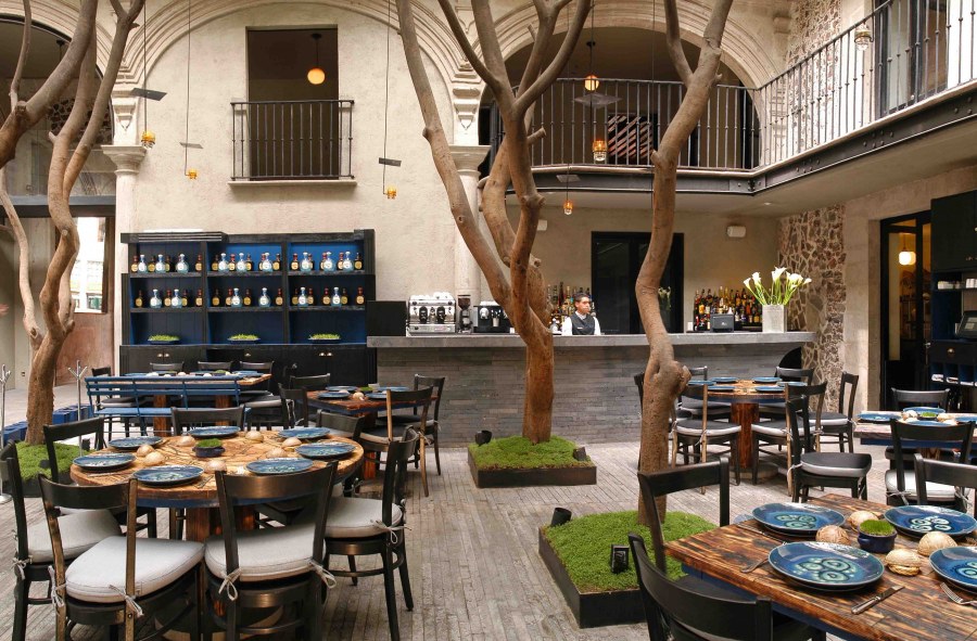 Интерьер европейского кафе