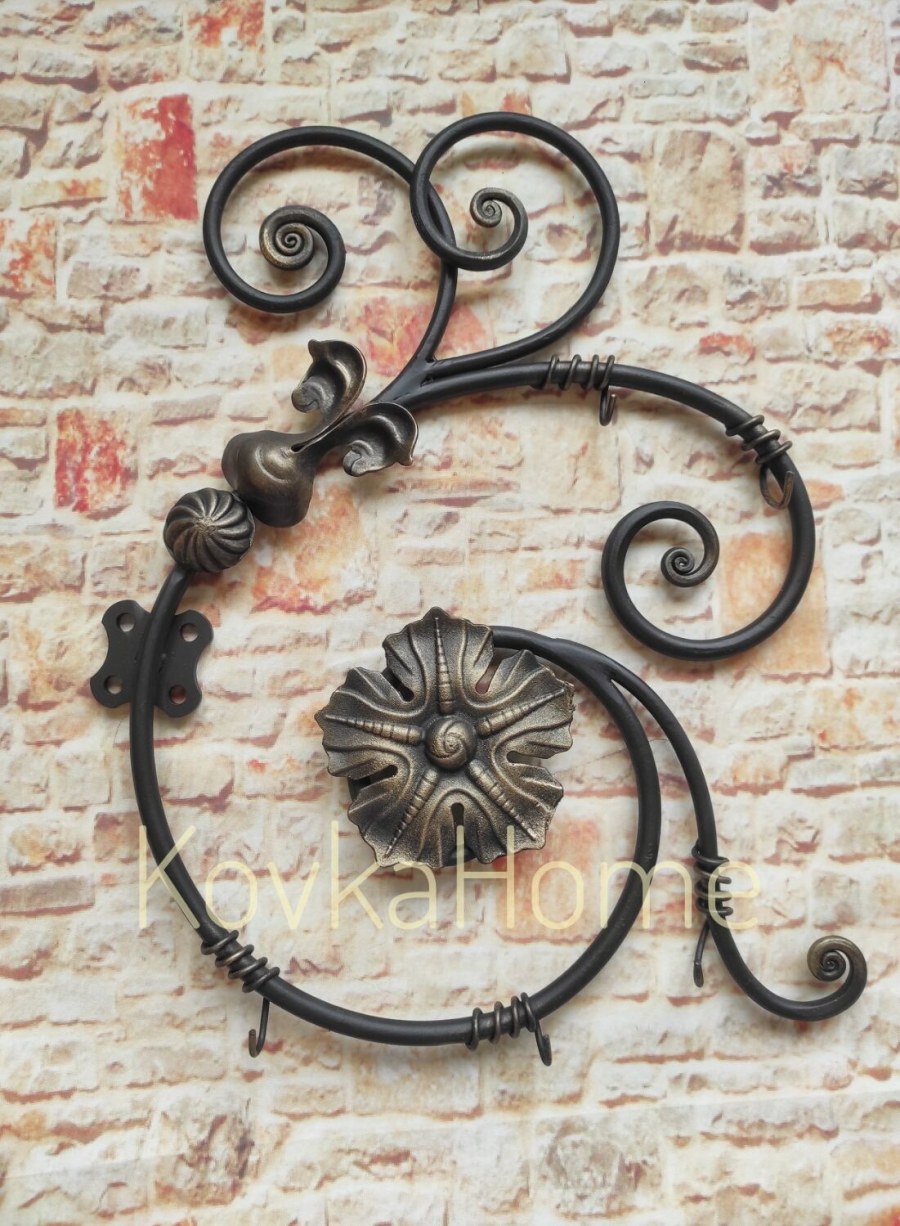 Кованая ключница