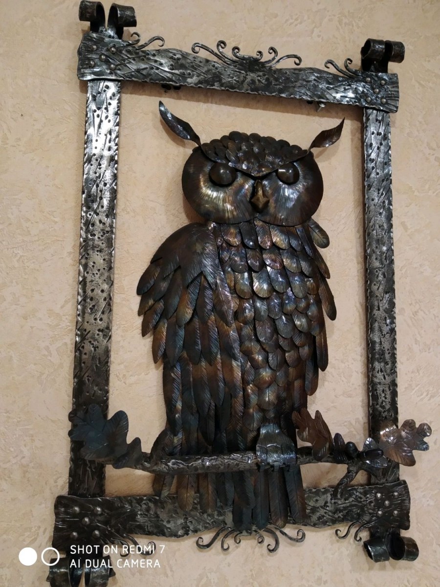 Кованые панно в виде Льва