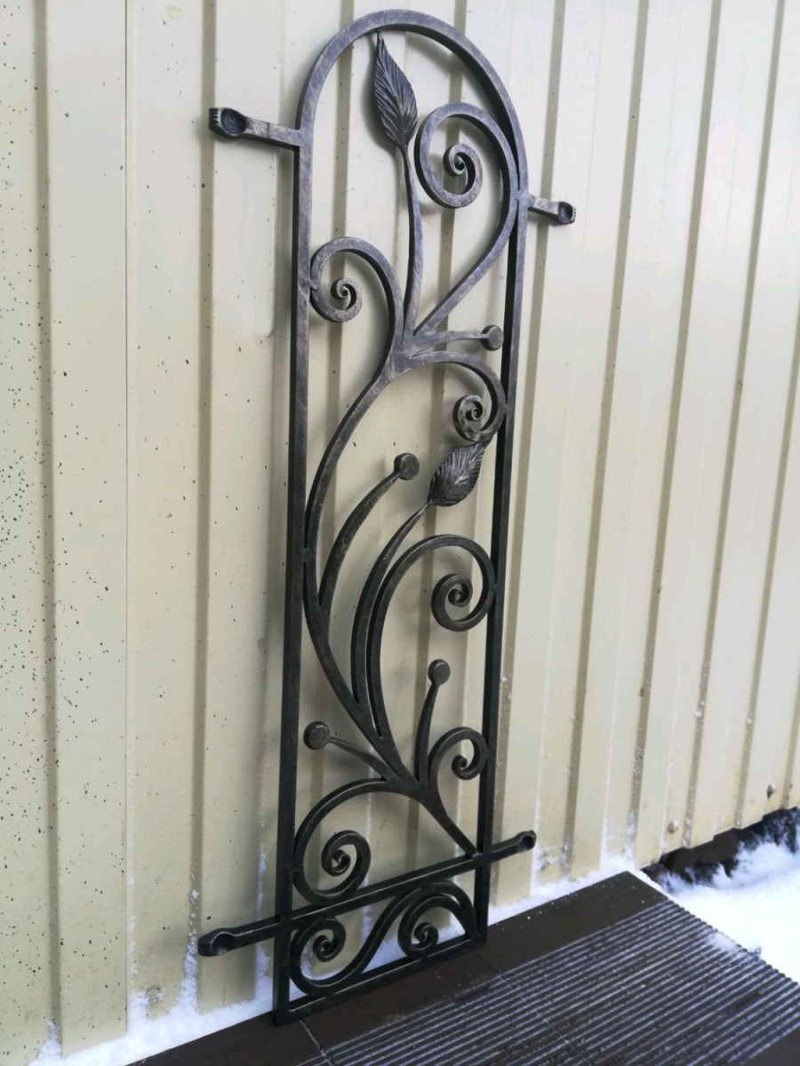 Кованое панно