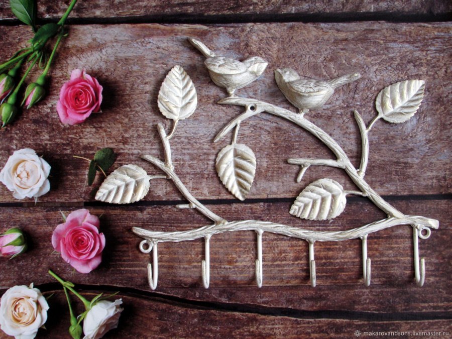 Кованые ветки на стену