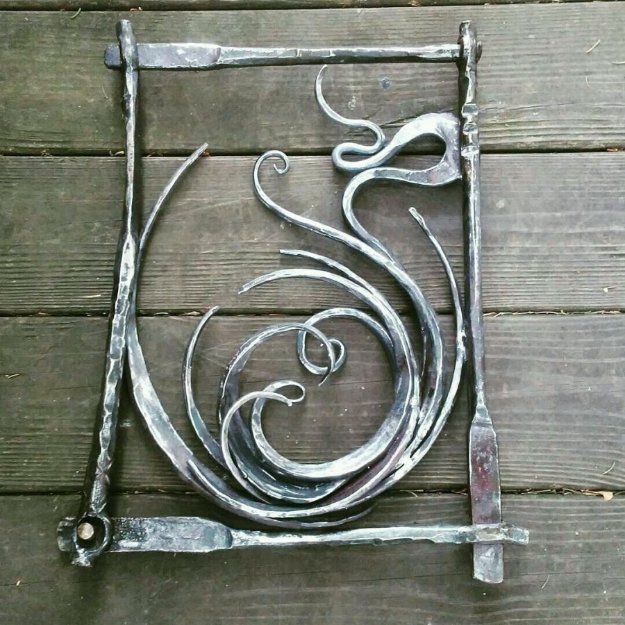 Кованое панно на стену