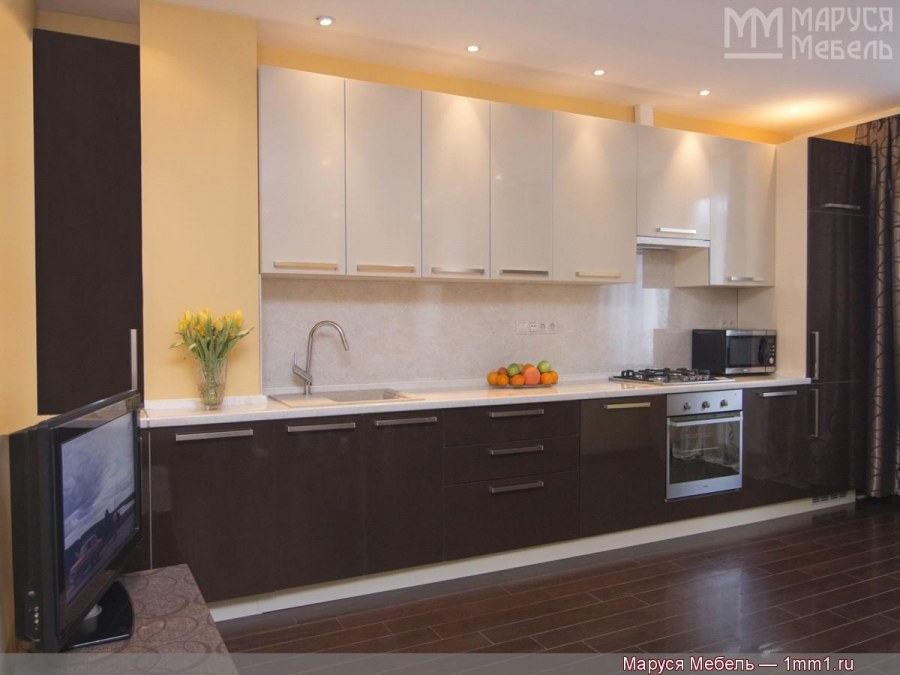 Кухня темный низ светлый верх