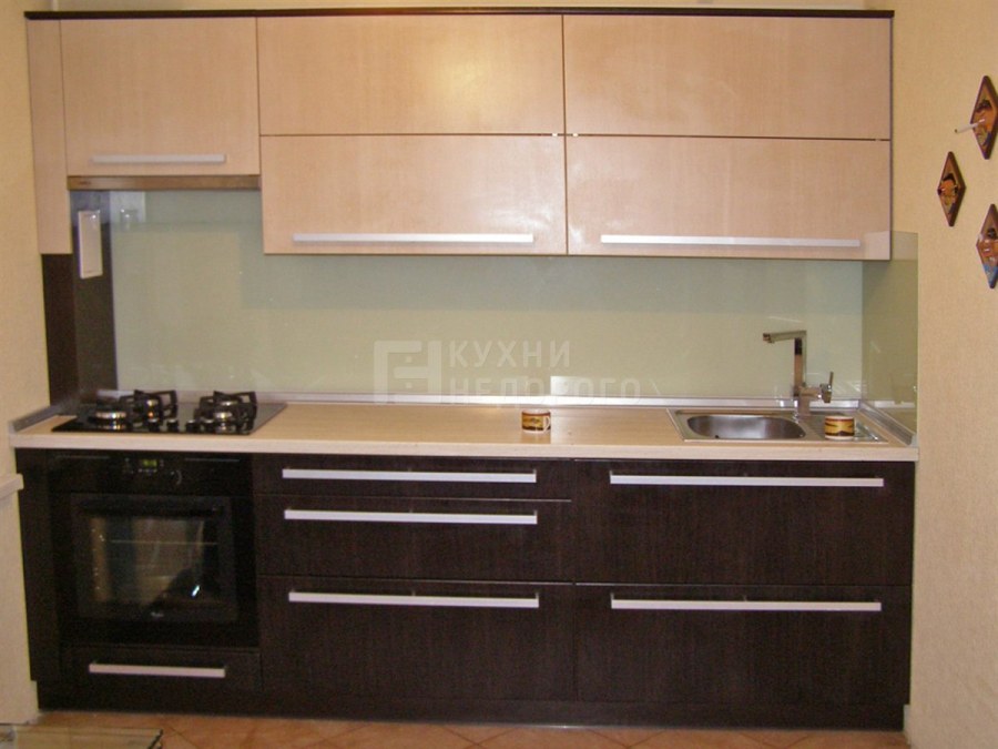 Кухонный гарнитур верх беж низ коричневый