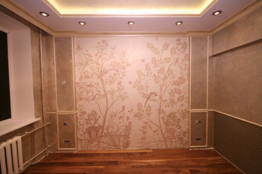 Варианты отделки стен обоями