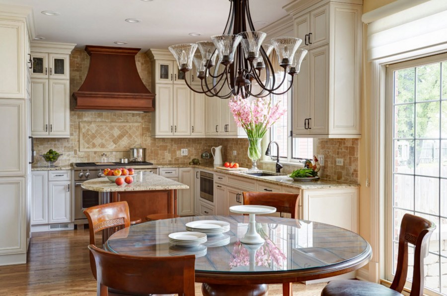 Уютные кухни в частном доме