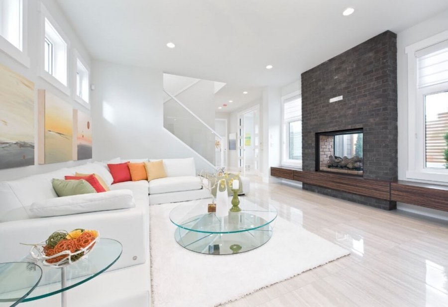 Просторная гостиная в частном доме