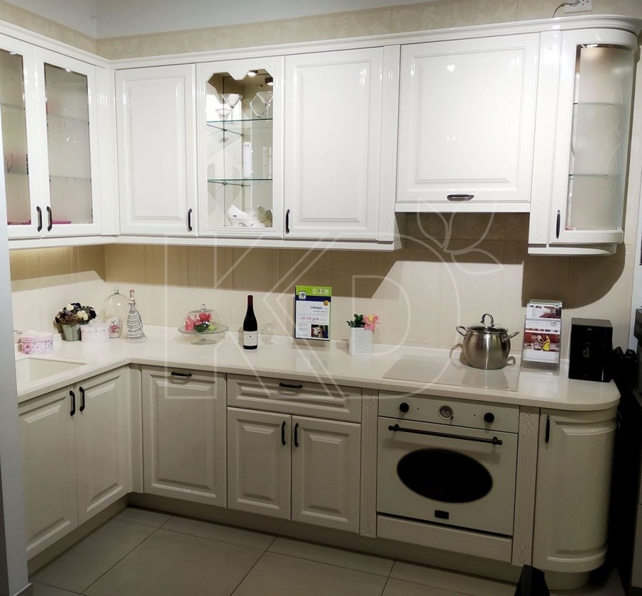 Кухня Фаворит кухонный двор