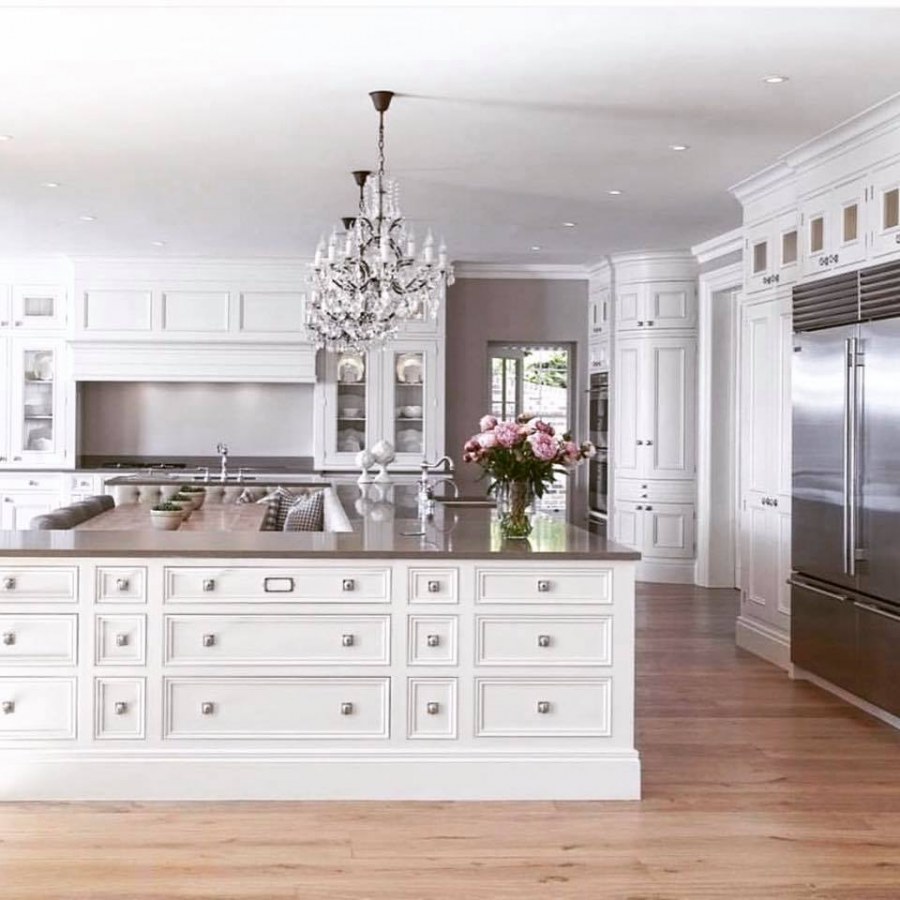 Кухня айвори кухонный двор