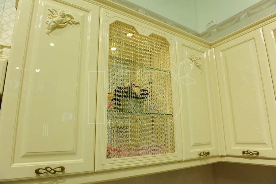 Кухонный двор кухня Катарина белая