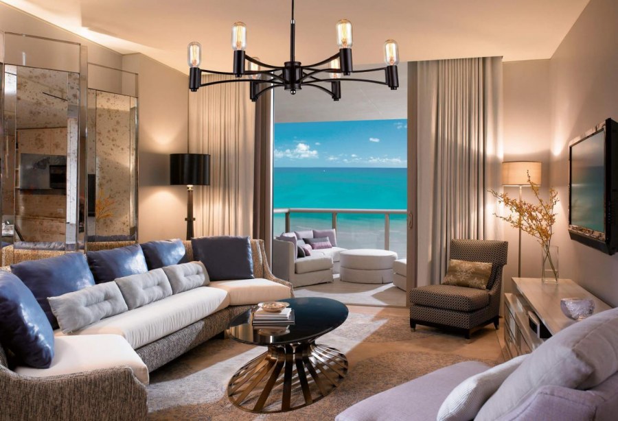 Стенка с рабочим местом