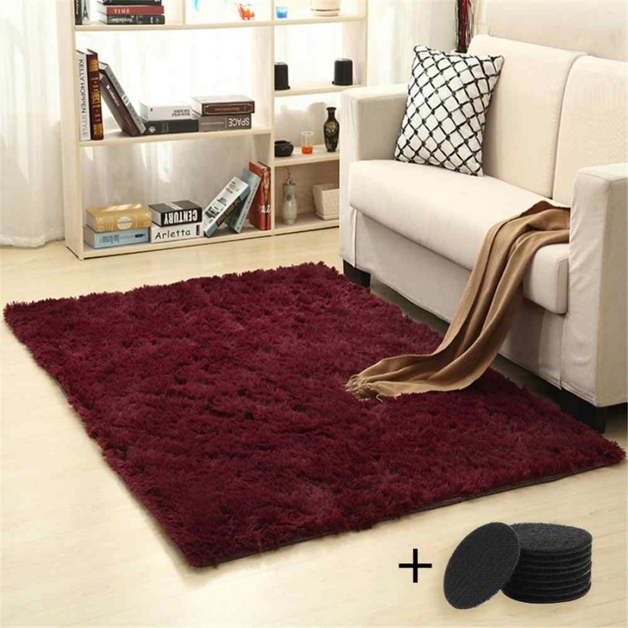 Пушистый ковер в гостиную
