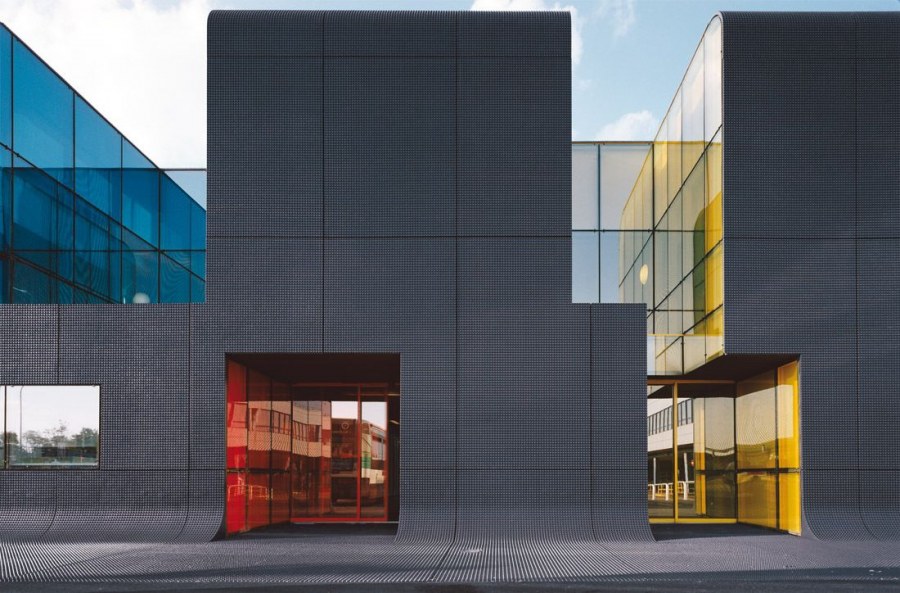 Фасад здания