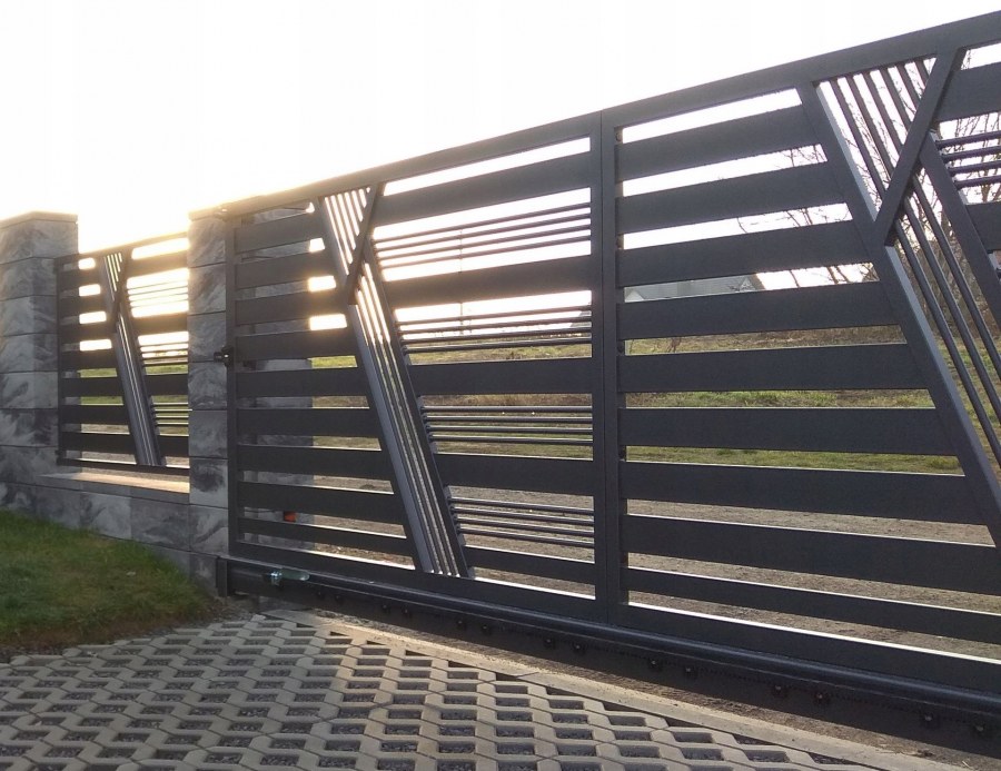 Современные заборы и ограждения