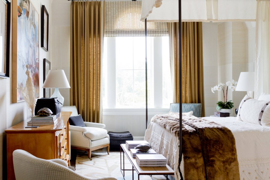 Зал в стиле классицизм